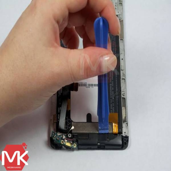 باتری HTC One Max Battery مرحله پانزدهم
