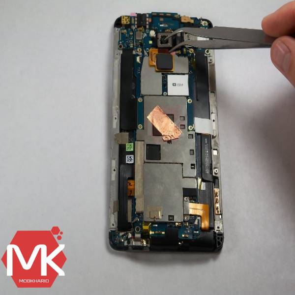 باتری HTC One Max Battery مرحله پنجم